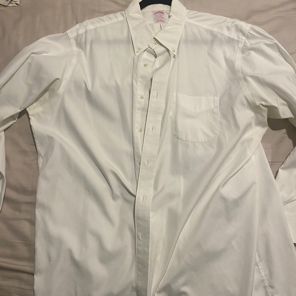 NON-IRON Brooks Brothers white dress shirt, lightly worn - Picture 1 of 1